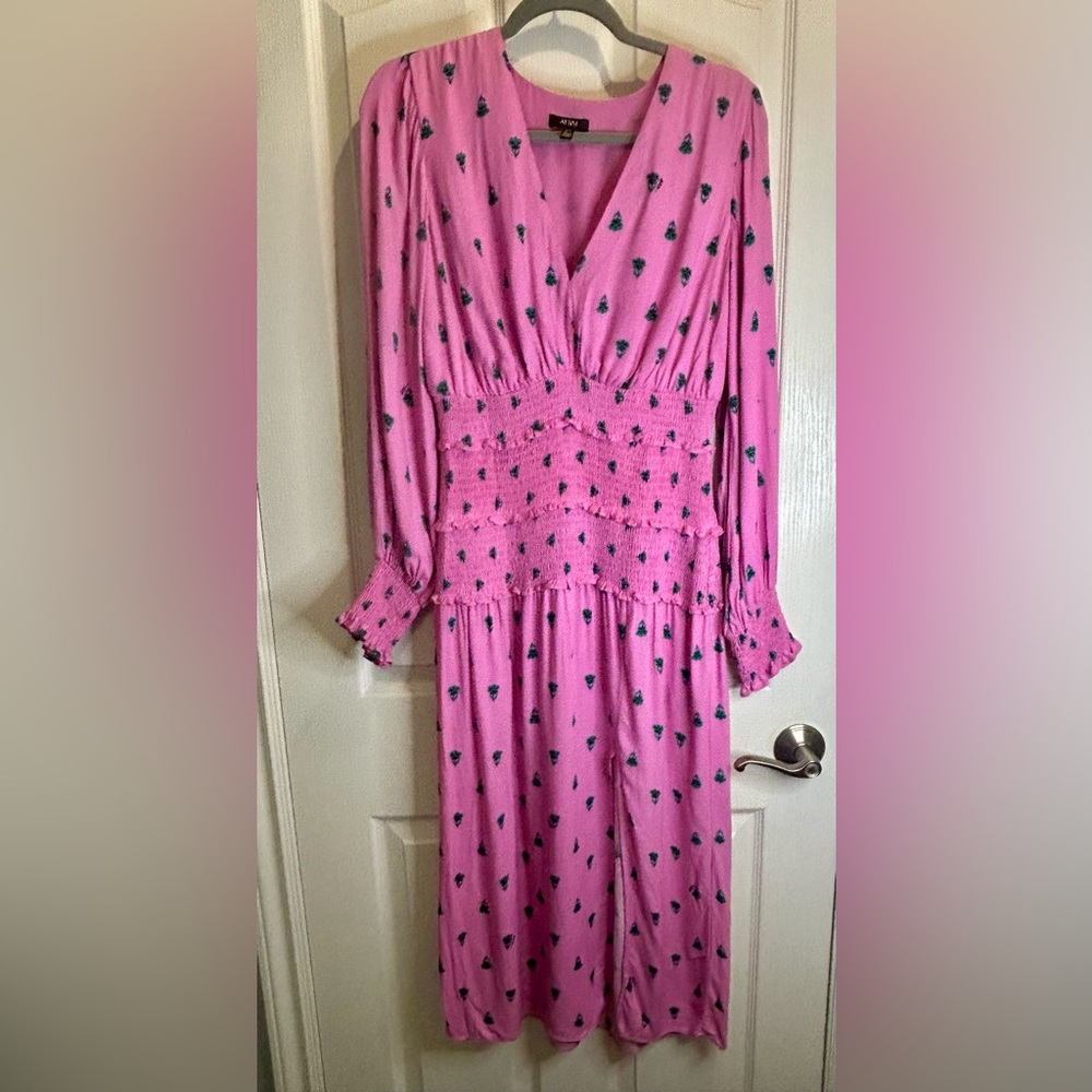 💖”AFRM” Women’s Vivid Pink Long Sleeve V-Neck Smocked Waist MIDI Dress w/ Slit